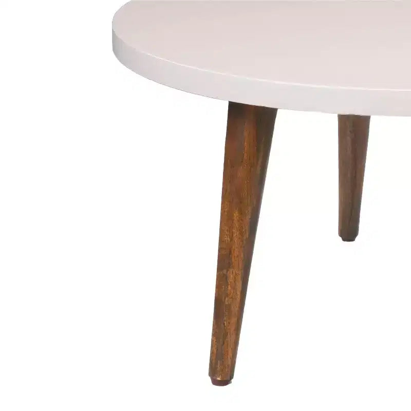 Table basse moderne ronde plateau blanc cassé pieds coniques en bois de manguier marron Marron/Blanc