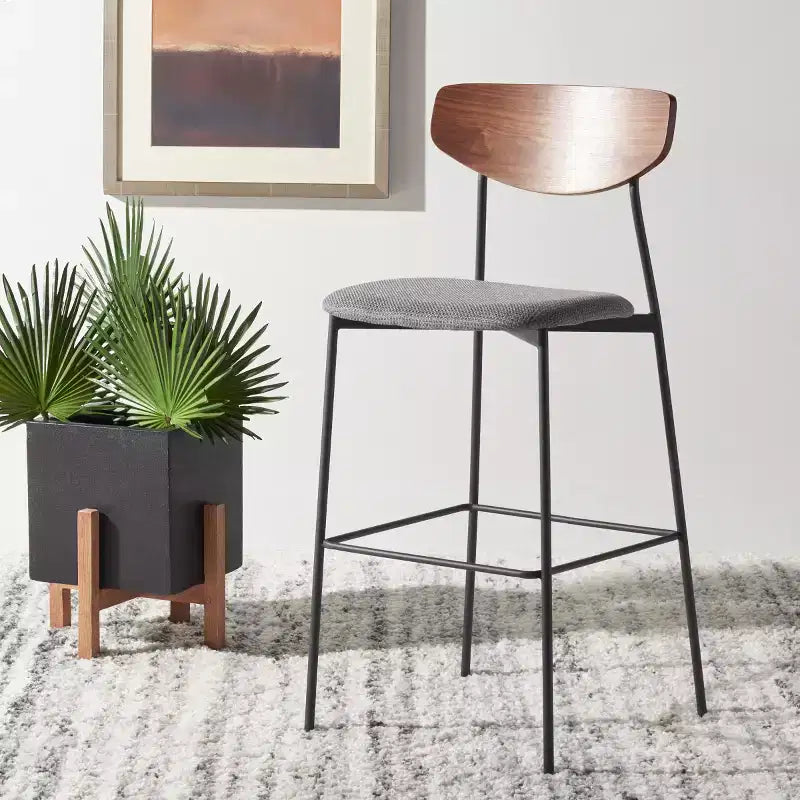 Tabouret de bar fabriqué en fer et polyester