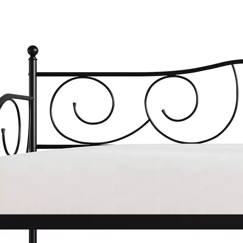 Lit de repos en métal