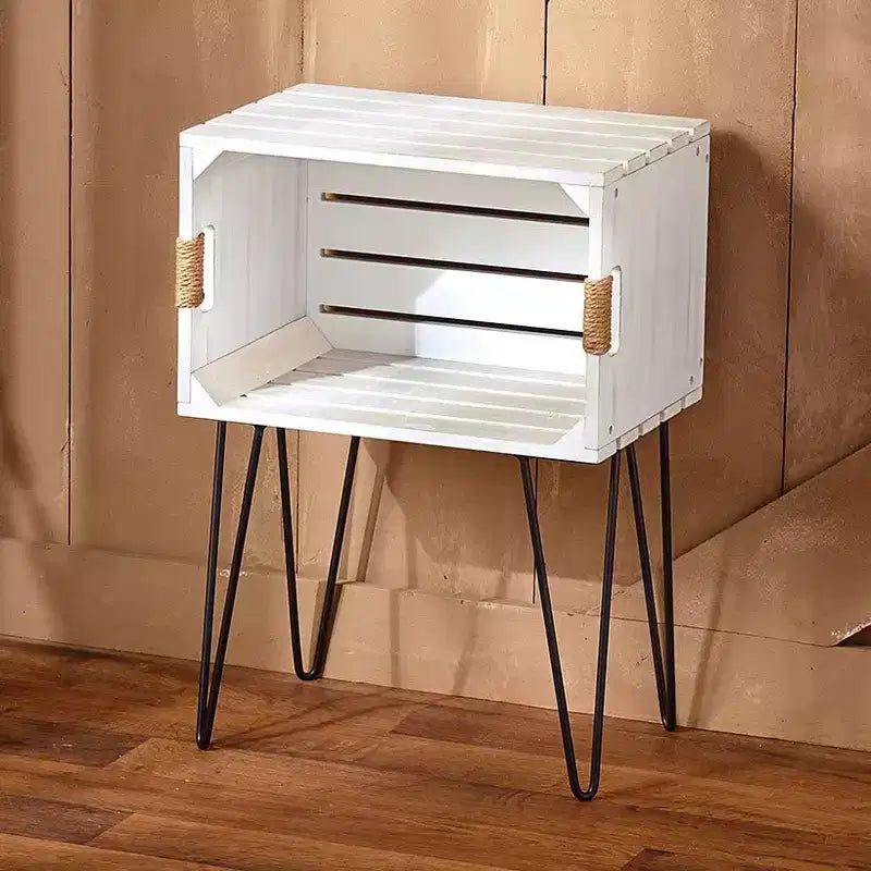 Table d'appoint rustique en caisse en bois avec poignées en jute