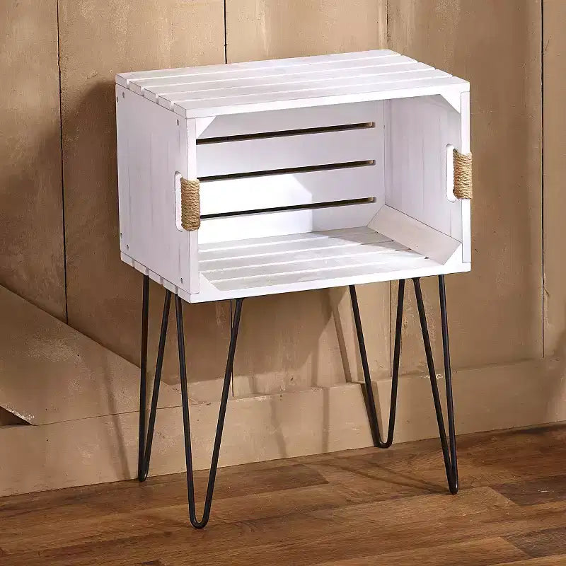 Table d'appoint rustique en caisse en bois avec poignées en jute